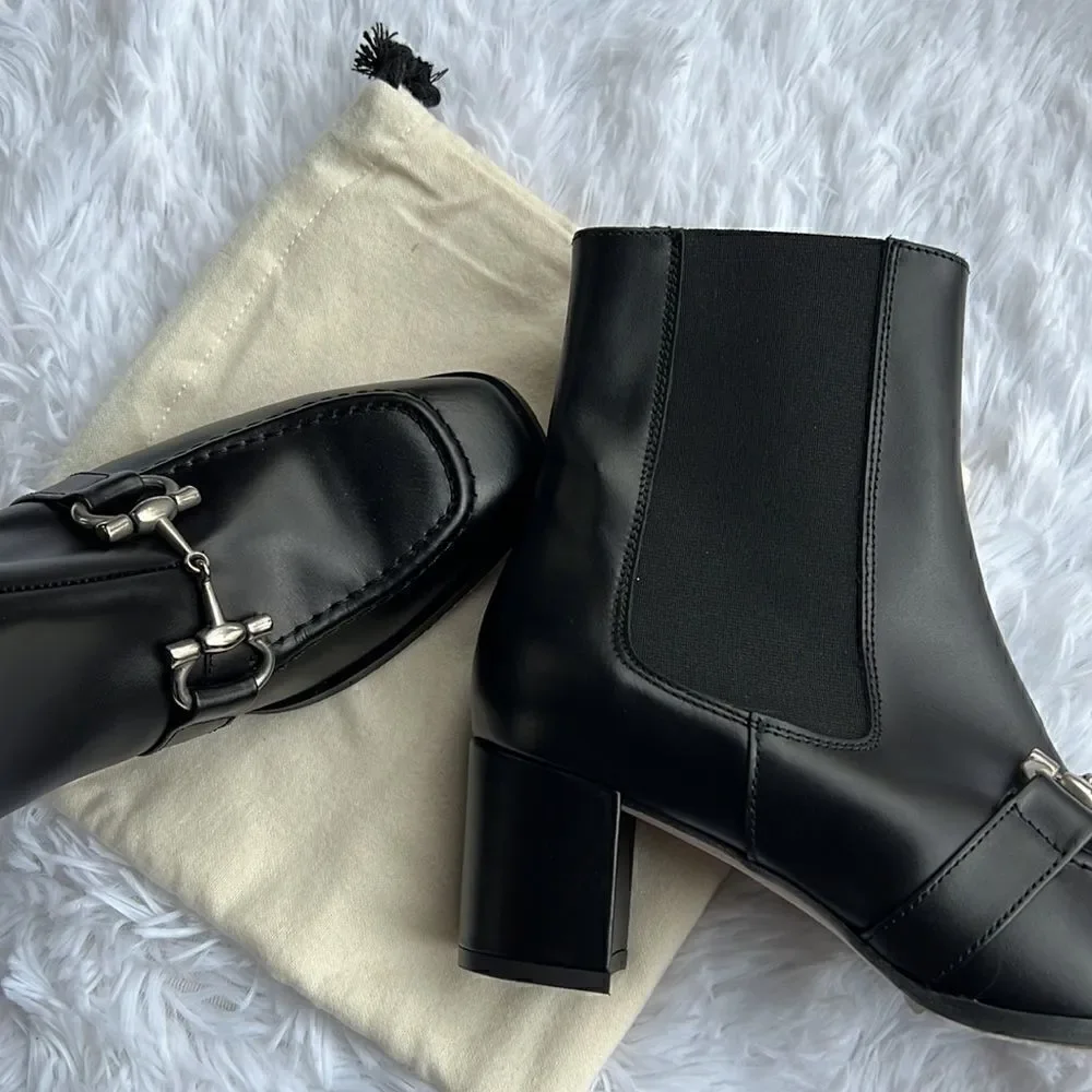 Renatta Jop Leather Ankle Boots with bit hardware size 7